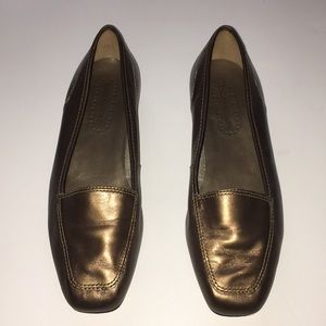 Enzo Angiolini Metallic Flats size 8.5